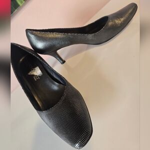 Roberto Capucci Black Varnish Leather Heels – Size 7.5 AA | Made in Italy